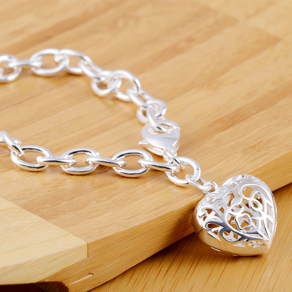 Fall in Love with Style - 925 Sterling Silver Plated Hollow Heart Bracelet for the Perfect Valentine's Day Gift!