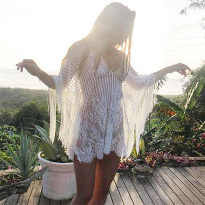 Women Solid White Lace Cover Up Beachwear Hollow Out Blouse Swimwear Beach Wear Cover Up Ladies Tunics Beach Chiffon Summer Top