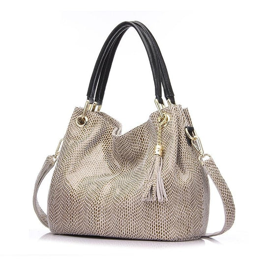 Realer woman handbags